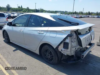 2017 Toyota Prius Two with VIN JTDKBRFU8H3057364, listed as a IAAI auction lot 39968207 with 268,086 mi miles. Bid and sale history available at carsss.com. Image 3.