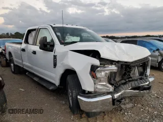 2022 Ford F-250 XL with VIN 1FT7W2A66NEC69593, listed as a Copart auction lot 76672294 with 92,427 mi miles and Salvage title. Bid and sale history available at DreamBid. Image 4.