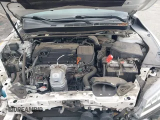 2017 Acura TLX Technology with VIN 19UUB1F54HA001647, listed as a IAAI auction lot 42130284 with 72,488 mi miles and . Bid and sale history available at carsss.com. Image 10.