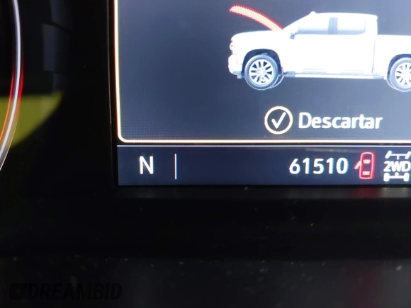 2021 Chevrolet Silverado 1500 LT with VIN 3GCUYDED2MG234431, listed as a IAAI auction lot 40533055 with 61,510 mi miles. Bid and sale history available at carsss.com. Image 15.