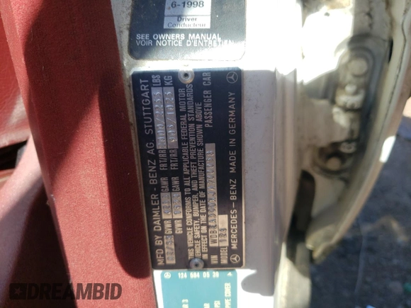 1988 Mercedes-Benz 300 E с VIN WDBEA30DXJA700058, выставлен на аукционе Copart как лот 58342374 с пробегом 210 787 миль миль и Чистый • Clean title. История ставок и продаж доступна на DreamBid. Изображение 12.