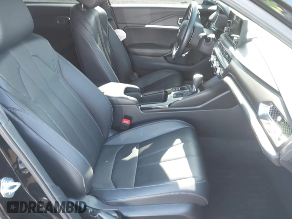 2024 Acura Integra w/A-Spec Package with VIN 19UDE4H39RA027635, listed as a IAAI auction lot 42304277 with 18,493 mi miles and . Bid and sale history available at DreamBid. Image 5.