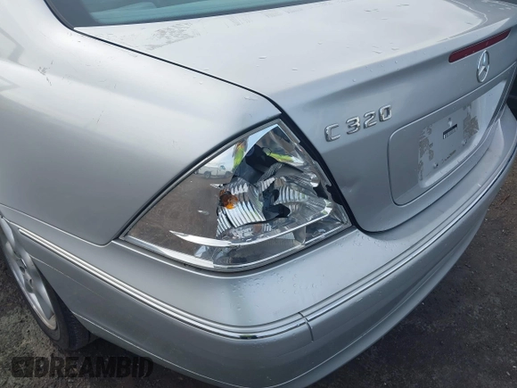 2004 Mercedes-Benz C 320 with VIN WDBRF64J74F481703, listed as a IAAI auction lot 41198886 with 221,437 mi miles and . Bid and sale history available at DreamBid. Image 6.