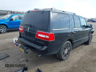 2014 Lincoln Navigator z VIN 5LMJJ2J53EEL08886, wystawiony jako IAAI lot #41971904 z przebiegiem 140 190 mil mil oraz . Historia ofert i sprzedaży dostępna na DreamBid. Obrazek 4.