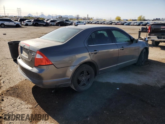 2011 Ford Fusion SE with VIN 3FAHP0HA2BR247072, listed as a Copart auction lot 52193945 with Not Provided miles and Salvage Title. Bid and sale history available at carsss.com. Image 3.