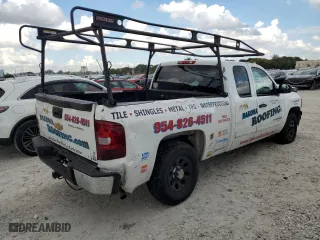 2013 Chevrolet Silverado 1500 LT with VIN 1GCRCSEA0DZ235270, listed as a Copart auction lot 46988155 with 262,509 mi miles and Salvage Title. Bid and sale history available at carsss.com. Image 3.