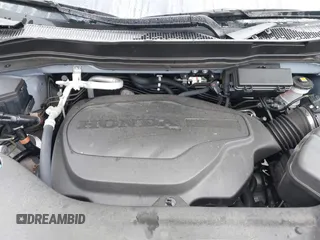2024 Honda Passport TrailSport with VIN 5FNYF8H6XRB017735, listed as a IAAI auction lot 41931822 with 20,815 mi miles and . Bid and sale history available at DreamBid. Image 10.