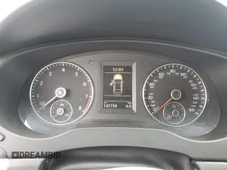 2014 Volkswagen Jetta GLI z VIN 3VW4T7AJ2EM245201, wystawiony jako Copart lot #64901935 z przebiegiem 147 799 mil mil oraz Czysty tytuł • Clean title. Historia ofert i sprzedaży dostępna na DreamBid. Obrazek 9.