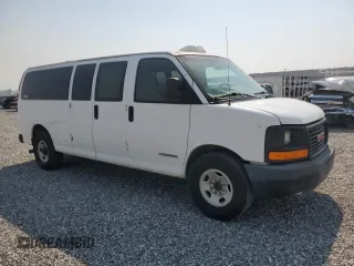 2003 GMC Savana with VIN 1GJHG39U531187216, listed as a Copart auction lot 73538724 with 118,944 mi miles and Clean Title. Bid and sale history available at carsss.com. Image 4.