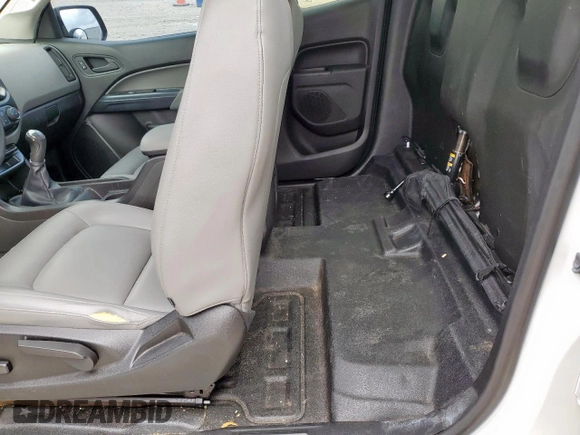 2015 Chevrolet Colorado 2WD z VIN 1GCHS1EA4F1161572, wystawiony jako Copart lot #58803845 z przebiegiem 85 335 mil mil oraz Szkoda całkowita • Salvage title. Historia ofert i sprzedaży dostępna na DreamBid. Obrazek 10.
