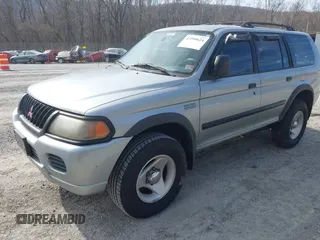 2000 Mitsubishi Montero Sport LS with VIN JA4LS31H9YP005577, listed as a IAAI auction lot 41590624 with 149,625 mi miles. Bid and sale history available at carsss.com. Image 2.