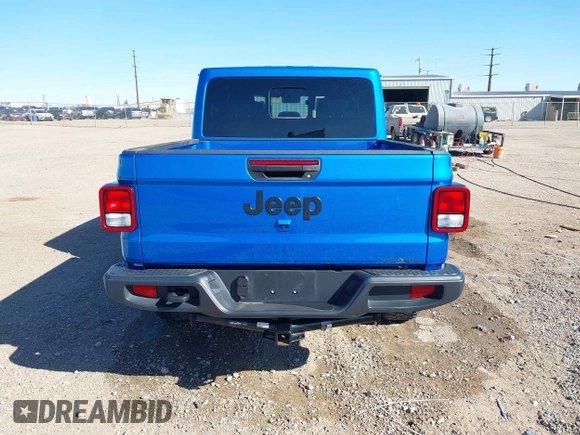 2024 Jeep Gladiator Willys with VIN 1C6HJTAG0RL123040, listed as a IAAI auction lot 41849222 with 14,989 mi miles and . Bid and sale history available at DreamBid. Image 17.