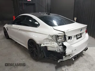 2017 BMW M4 with VIN WBS3R9C5XHK709445, listed as a IAAI auction lot 39303430 with 59,095 mi miles. Bid and sale history available at carsss.com. Image 3.