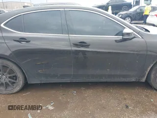 2015 Acura TLX Technology z VIN 19UUB2F56FA008991, wystawiony jako IAAI lot #41464023 z przebiegiem 119 818 mil mil oraz . Historia ofert i sprzedaży dostępna na DreamBid. Obrazek 13.