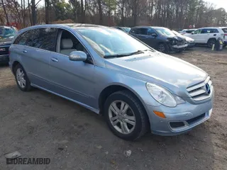 2007 Mercedes-Benz R-Class 3.5L with VIN 4JGCB65E87A055682, listed as a IAAI auction lot 41239875 with NaN miles. Bid and sale history available at carsss.com. Image 1.