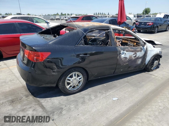 2010 Kia Forte EX with VIN KNAFU4A28A5068621, listed as a Copart auction lot 61939914 with 0 mi miles and Non Repairable. Bid and sale history available at carsss.com. Image 3.