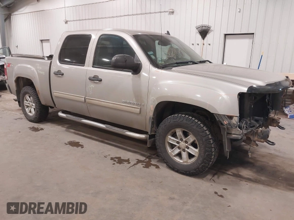 2008 GMC Sierra 1500 SLE1 with VIN 3GTEK13J38G212280, listed as a IAAI auction lot 41499750 with 196,175 mi miles. Bid and sale history available at carsss.com. Image 1.
