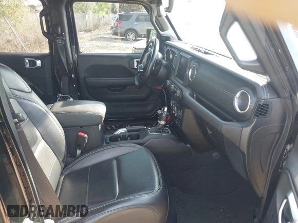 2021 Jeep Wrangler Unlimited Sahara with VIN 1C4HJXEG3MW536507, listed as a IAAI auction lot 41601893 with 51,214 mi miles and . Bid and sale history available at DreamBid. Image 5.