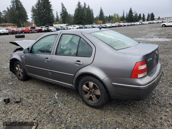 2004 Volkswagen Jetta Sedan GLS with VIN 3VWSK69M34M048992, listed as a Copart auction lot 81947524 with 171,028 mi miles and Salvage Title. Bid and sale history available at carsss.com. Image 2.