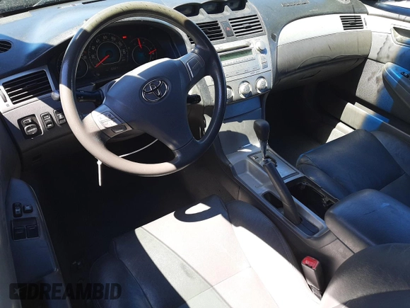 2007 Toyota Solara SE z VIN 4T1FA38P57U123723, wystawiony jako Copart lot #56030915 z przebiegiem 156 541 mil mil oraz Szkoda całkowita • Salvage title. Historia ofert i sprzedaży dostępna na DreamBid. Obrazek 8.