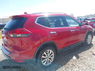 2017 Nissan Rogue SL with VIN JN8AT2MT1HW134475, listed as a IAAI auction lot 41762159 with 163,689 mi miles. Bid and sale history available at carsss.com. Image 4.