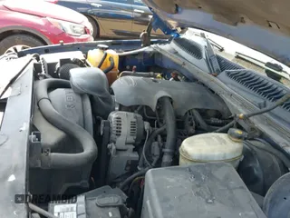 2003 Chevrolet Silverado 1500 LS с VIN 2GCEC19V631164461, выставлен на аукционе IAAI как лот 42953756 с пробегом 276 879 миль миль и . История ставок и продаж доступна на DreamBid. Изображение 19.