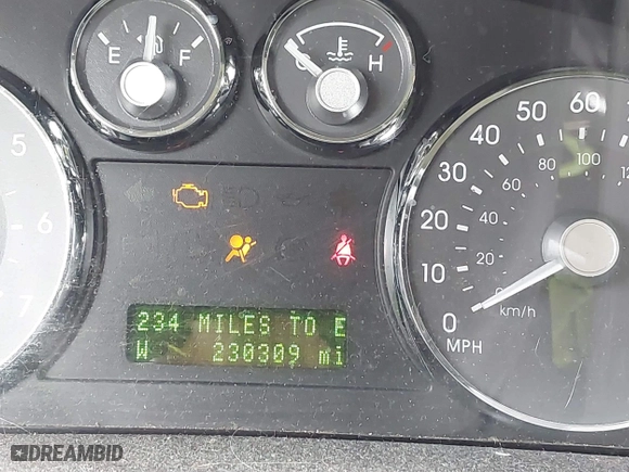 2007 Mercury Milan Premier with VIN 3MEHM08157R618377, listed as a IAAI auction lot 41995725 with 230,309 mi miles. Bid and sale history available at carsss.com. Image 16.