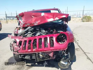 2014 Jeep Patriot Sport with VIN 1C4NJPBA6ED547680, listed as a IAAI auction lot 42140782 with 119,927 mi miles and . Bid and sale history available at DreamBid. Image 11.