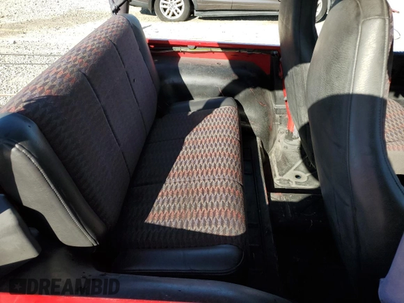 1999 Jeep Wrangler SE with VIN 1J4FY29P8XP483909, listed as a Copart auction lot 48679555 with 168,708 mi miles and Salvage title. Bid and sale history available at DreamBid. Image 10.