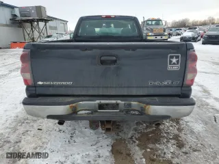 2004 Chevrolet Silverado 1500 LS with VIN 1GCEC14T14E188690, listed as a Copart auction lot 42616285 with 186,116 mi miles and Clean Title. Bid and sale history available at carsss.com. Image 6.