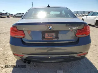 2018 BMW 2 Series 230i xDrive with VIN WBA2J3C55JVD48802, listed as a Copart auction lot 72229073 with 33,602 mi miles. Bid and sale history available at carsss.com. Image 6.