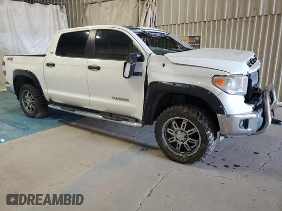 2015 Toyota Tundra SR5 с VIN 5TFDW5F17FX431352, выставлен на аукционе Copart как лот 61190154 с пробегом Не указан миль и Чистый • Clean title. История ставок и продаж доступна на DreamBid. Изображение 4.