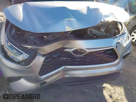 2023 Toyota Highlander L z VIN 5TDKDRAH1PS044814, wystawiony jako IAAI lot #41258184 z przebiegiem 54 055 mil mil oraz . Historia ofert i sprzedaży dostępna na DreamBid. Obrazek 6.