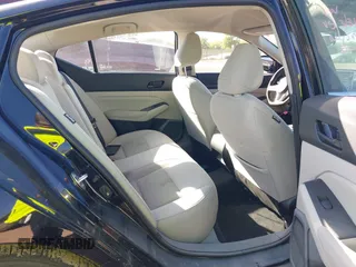 2025 Nissan Altima SV with VIN 1N4BL4DV1SN316421, listed as a IAAI auction lot 41961985 with 1 mi miles. Bid and sale history available at carsss.com. Image 8.