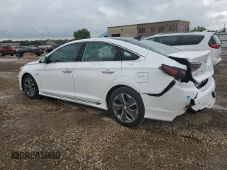 2018 Hyundai Sonata Hybrid Limited with VIN KMHE34L31JA078496, listed as a Copart auction lot 53754194 with 96,918 mi miles and Salvage Title. Bid and sale history available at carsss.com. Image 2.