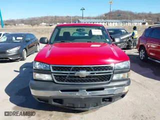 2006 Chevrolet Silverado 1500 Work Truck with VIN 3GCEC14X26G251343, listed as a IAAI auction lot 41665402 with 141,467 mi miles. Bid and sale history available at carsss.com. Image 12.