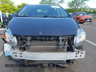 2010 Toyota Prius II z VIN JTDKN3DU5A0219160, wystawiony jako IAAI lot #42213317 z przebiegiem 90 531 mil mil oraz . Historia ofert i sprzedaży dostępna na DreamBid. Obrazek 12.
