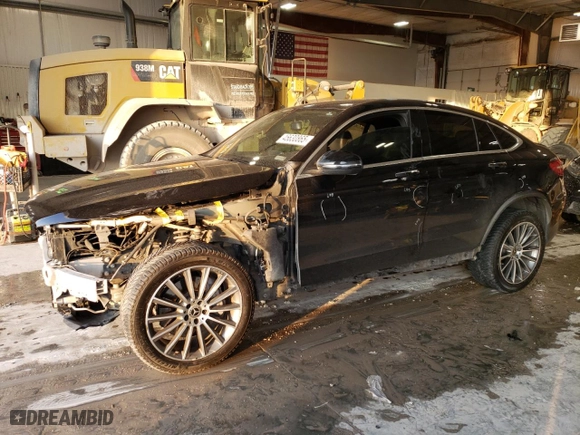 2018 Mercedes-Benz GLC with VIN WDC0J4KB7JF466682, listed as a Copart auction lot 45630865 with 106,148 mi miles and Salvage Title. Bid and sale history available at carsss.com. Image 1.