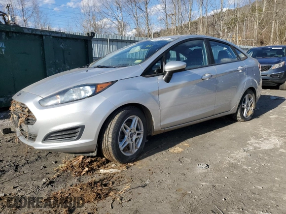 2018 Ford Fiesta SE with VIN 3FADP4BJ6JM122604, listed as a Copart auction lot 46728465 with 122,230 mi miles and Salvage Title. Bid and sale history available at DreamBid. Image 1.