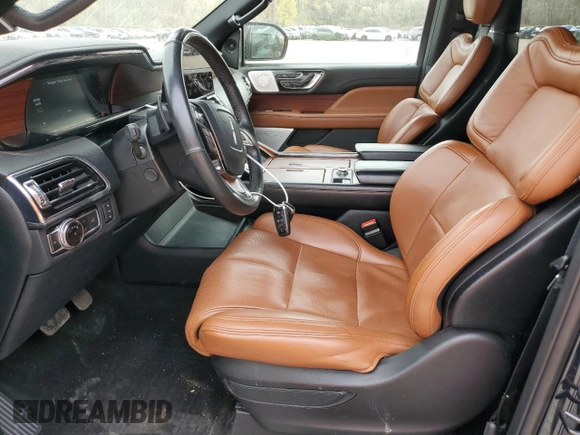 2021 Lincoln Navigator Reserve с VIN 5LMJJ3LT2MEL18762, выставлен на аукционе Copart как лот 53667985 с пробегом 59 262 миль миль и Списание • Salvage title. История ставок и продаж доступна на DreamBid. Изображение 7.