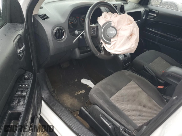 2016 Jeep Patriot High Altitude with VIN 1C4NJPFA4GD666891, listed as a Copart auction lot 54347515 with 122,775 mi miles and Salvage title. Bid and sale history available at DreamBid. Image 8.