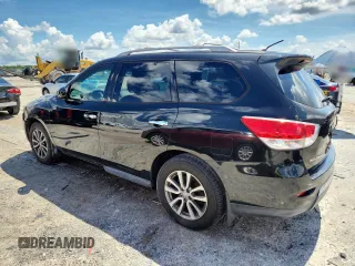 2015 Nissan Pathfinder S with VIN 5N1AR2MN6FC651888, listed as a Copart auction lot 63422955 with 217,197 mi miles and Clean title. Bid and sale history available at DreamBid. Image 2.