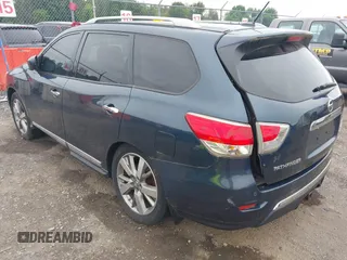 2013 Nissan Pathfinder SV with VIN 5N1AR2MM1DC690487, listed as a IAAI auction lot 42611901 with 158,362 mi miles and . Bid and sale history available at DreamBid. Image 3.