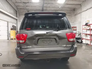 2006 Toyota Sequoia Limited with VIN 5TDBT48A06S275409, listed as a IAAI auction lot 41766094 with 149,718 mi miles. Bid and sale history available at carsss.com. Image 16.