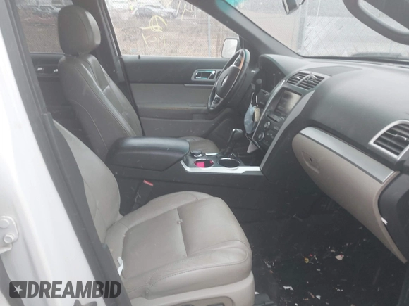 2014 Ford Explorer XLT with VIN 1FM5K8D89EGA68645, listed as a IAAI auction lot 41558230 with 144,082 mi miles and . Bid and sale history available at DreamBid. Image 5.