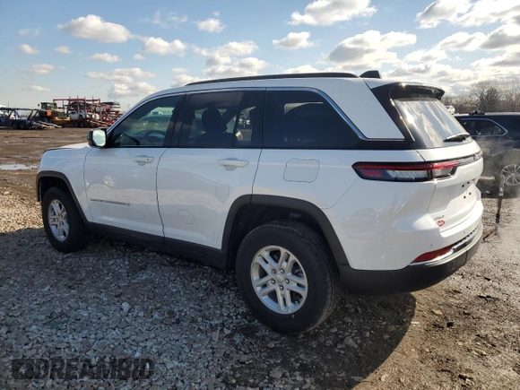 2024 Jeep Grand Cherokee Laredo with VIN 1C4RJHAG6RC263006, listed as a Copart auction lot 52301705 with 2,003 mi miles and Salvage title. Bid and sale history available at DreamBid. Image 2.