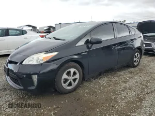 2015 Toyota Prius Four z VIN JTDKN3DU3F1930826, wystawiony jako Copart lot #55861815 z przebiegiem 142 178 mil mil oraz Szkoda całkowita • Salvage title. Historia ofert i sprzedaży dostępna na DreamBid. Obrazek 1.