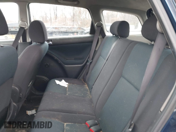 2006 Toyota Matrix STD with VIN 2T1KR32E26C596932, listed as a IAAI auction lot 41706466 with 241,246 mi miles. Bid and sale history available at carsss.com. Image 8.
