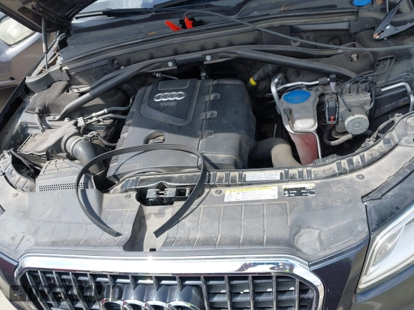 2015 Audi Q5 Premium Plus with VIN WA1LFAFP1FA101082, listed as a IAAI auction lot 42043187 with 116,019 mi miles and . Bid and sale history available at DreamBid. Image 10.