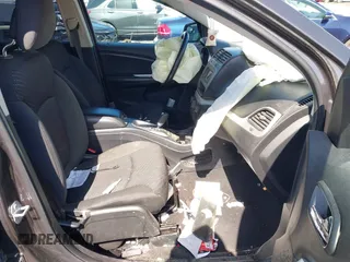 2018 Dodge Journey SE with VIN 3C4PDCAB3JT506088, listed as a IAAI auction lot 41969875 with 47,567 mi miles and . Bid and sale history available at carsss.com. Image 5.